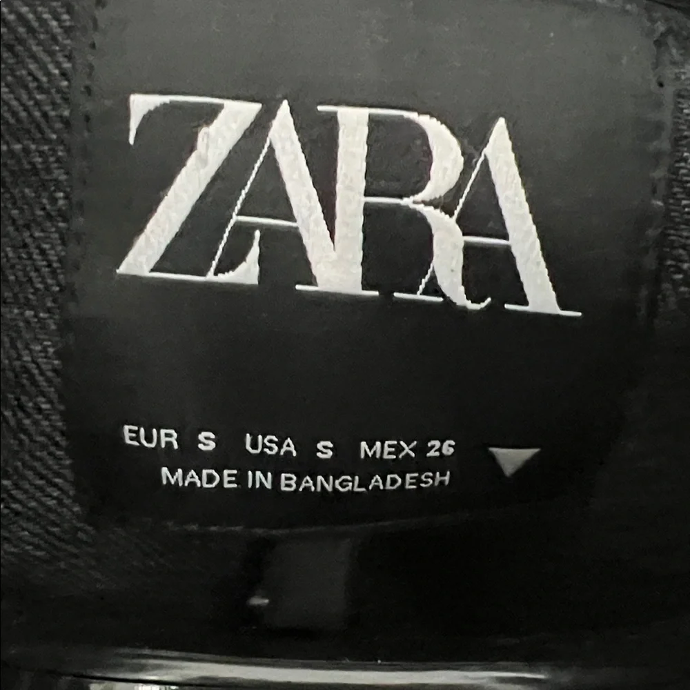 ZARA Black Denim Jacket with Silver Buttons - Picture 2 of 7